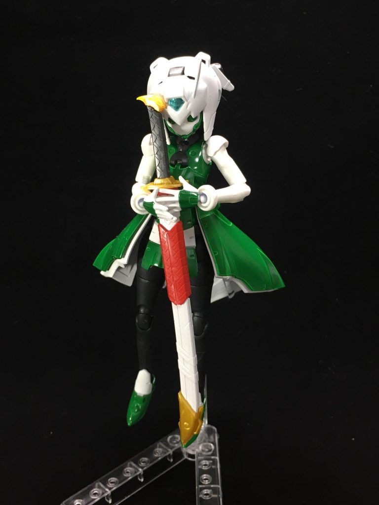 剣士なのでRGレッドフレームのガーベラストレートを持たせています。