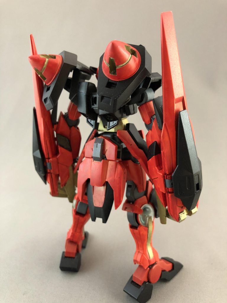 ダブルオーキャンサー
ダブルオーライザーをベースに作成した近接特化機体です。
腕をハルート、足首をアヘッドのものに取り替えて大型化してあります。