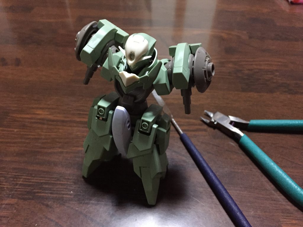 もともとベースにしたのはアクセラレートジンクスです。(ジンクスⅣの発売前だったので)頭部の形状が違うのもここから来ています🤫