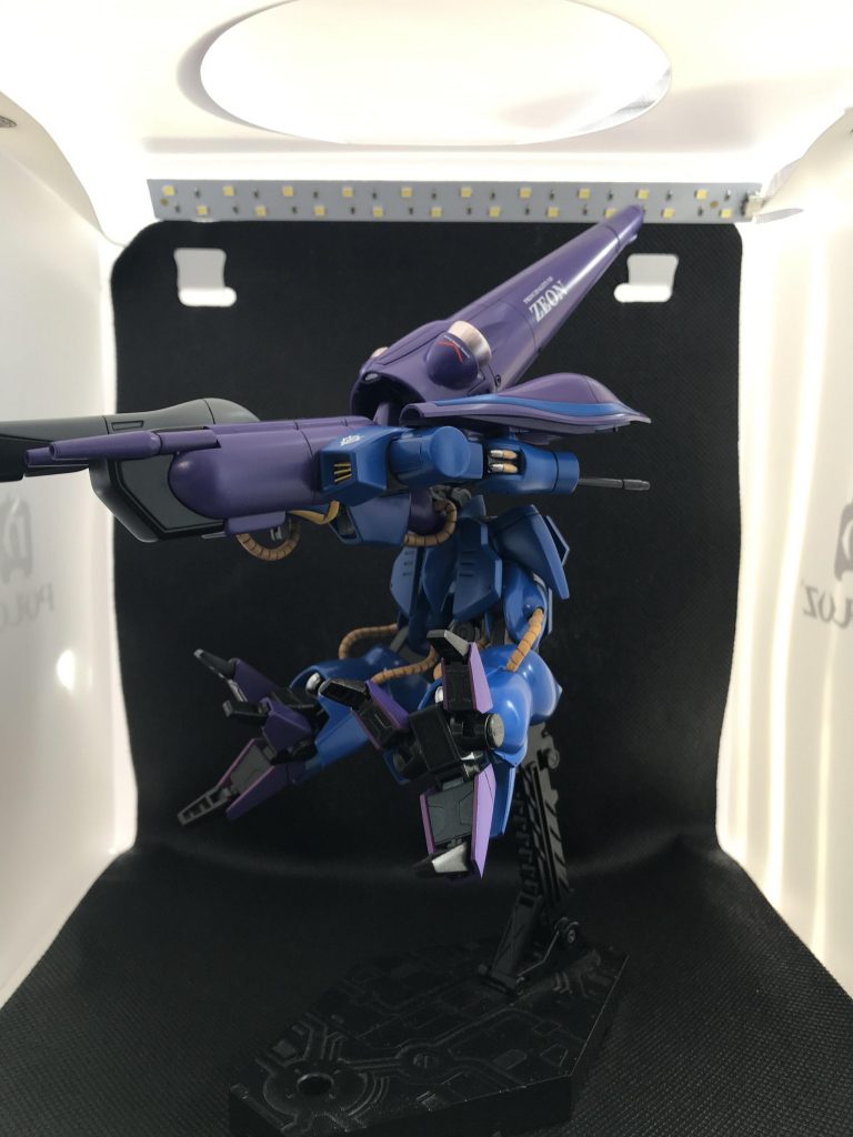 なんか色合いが途中で気が付いたがガザDみたいになったw