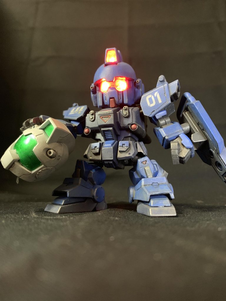 磁石内蔵平手でジム頭を持てるギミックあり。