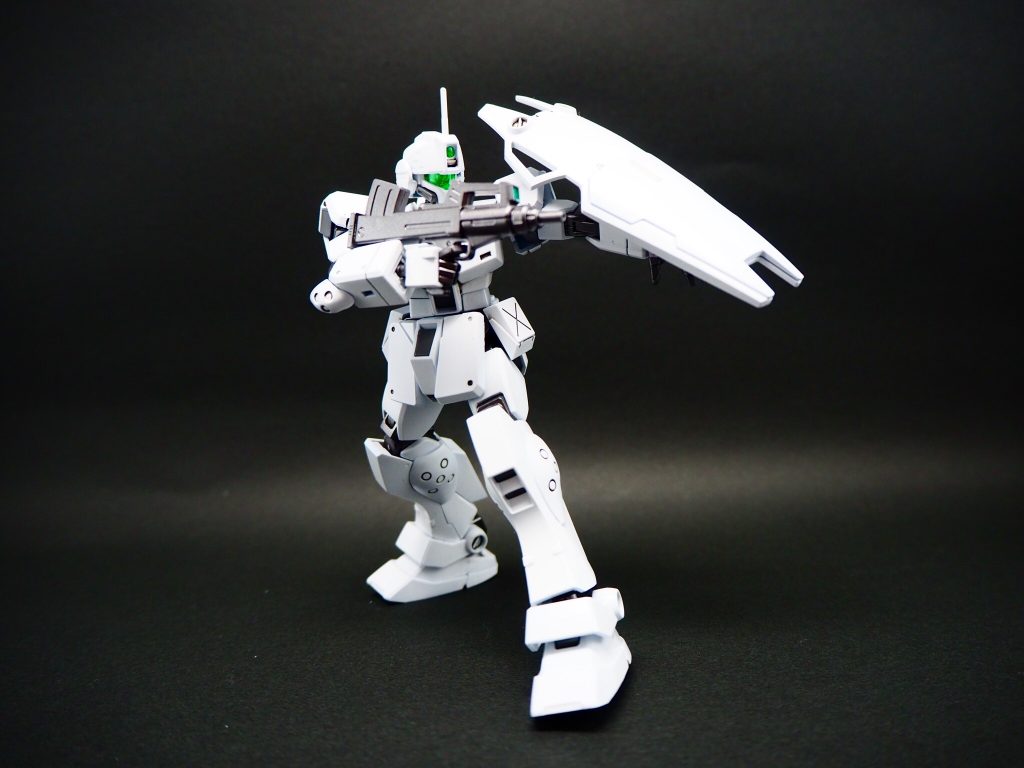 白色の挑戦–5枚目/制作者：ヤマクロス