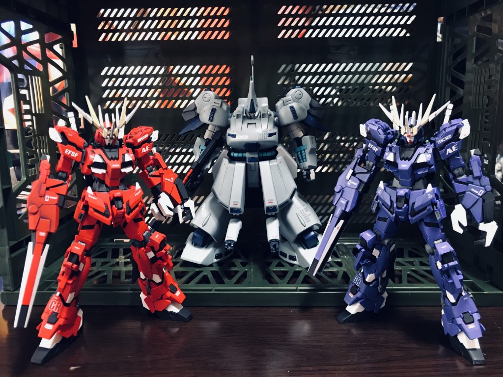 ゼネラルレビル所属
ジオン勢力根絶やし部隊
戦闘宙域の全てを破壊する殺戮部隊
アーデルハイト中佐以外は人の感情を持たない生体兵器であるため、外部からの干渉を受けることはない。
よってわかり合うことはない。