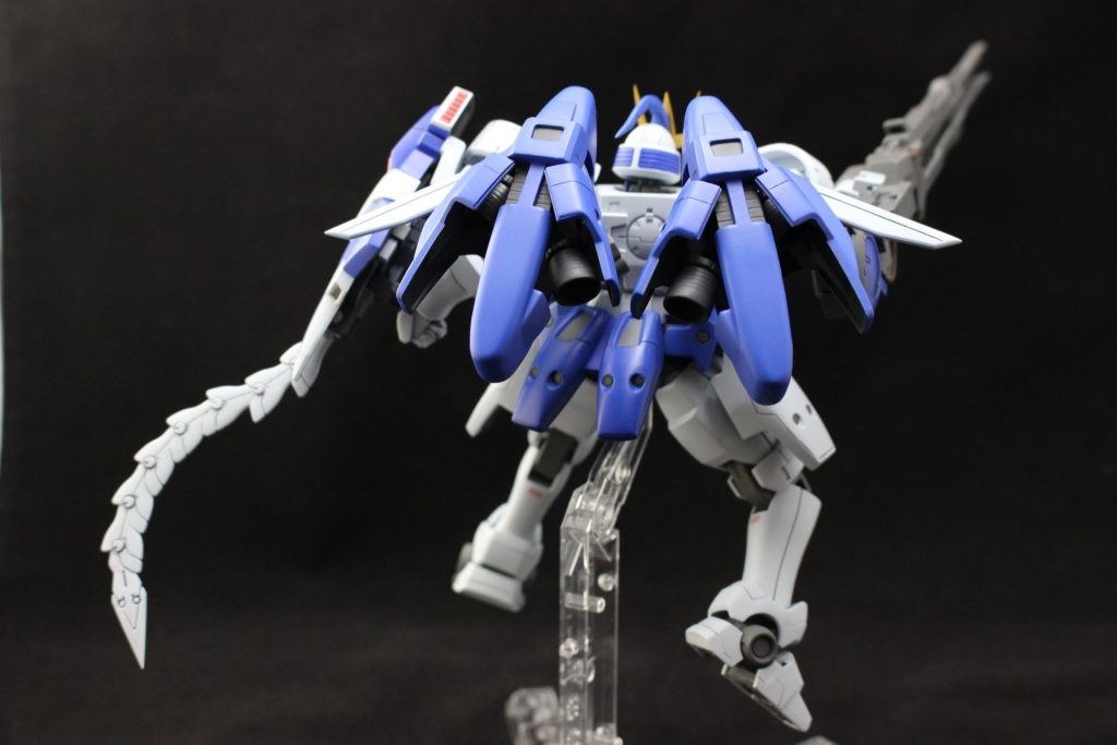 真っ白な旧キットだけに塗り分け大変でした