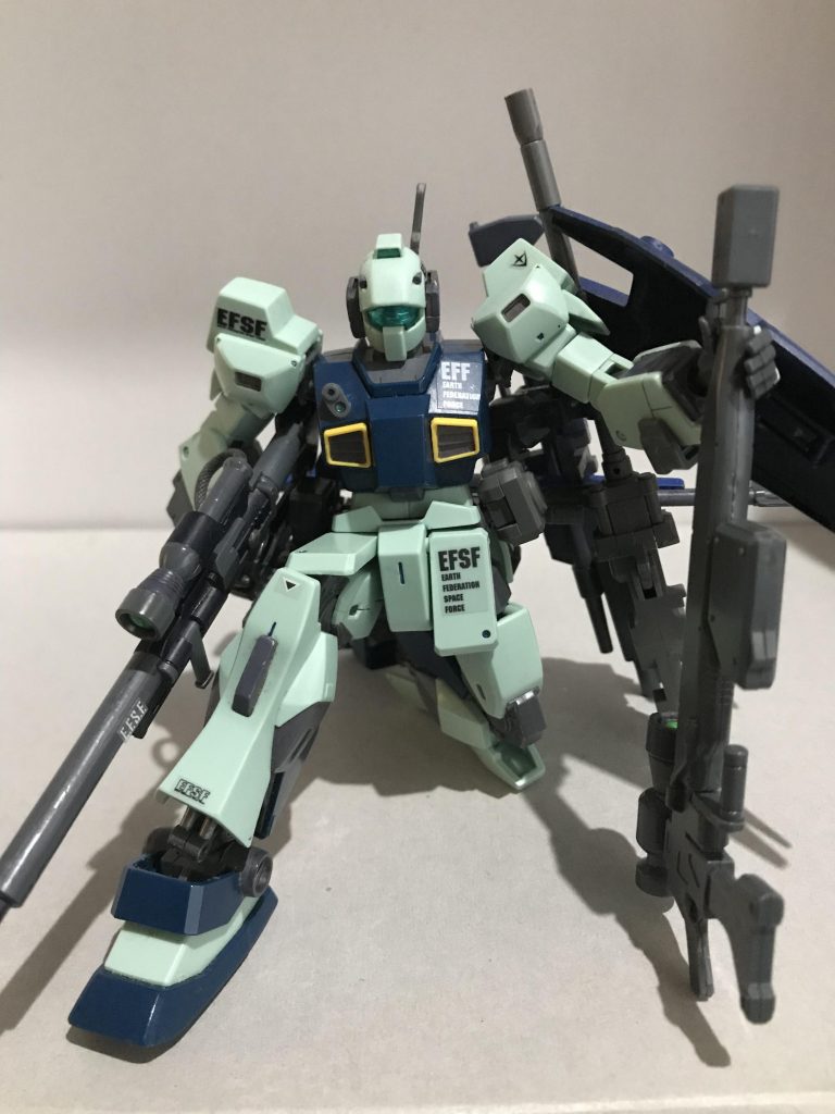 装備を持たせて
長年弄っている機体のためもしかしたらまたアップするかもしれませんがその時はまだ見ていただけたら嬉しいです