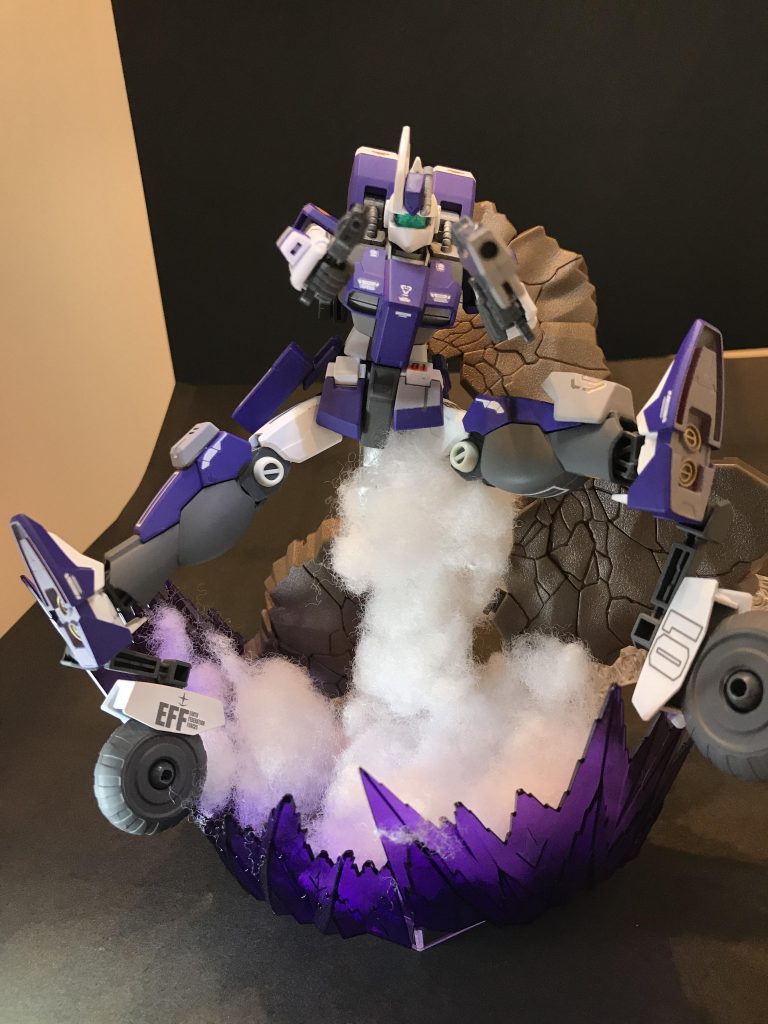 二丁目拳銃にて応戦。
戦闘時の狭小地にてはむしろこちらが主戦法となります。