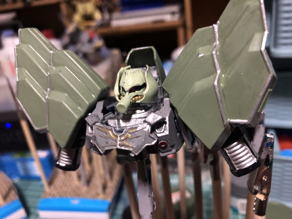 説明書を見ながら作って色をつけていきました