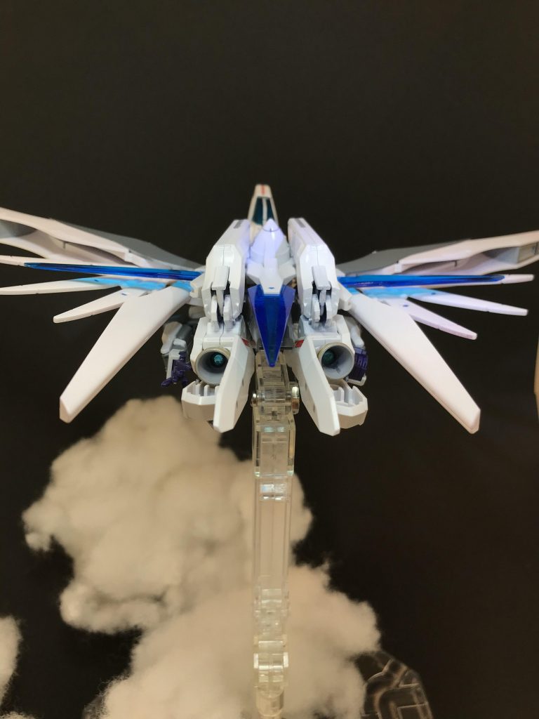 可変機能 （ホークモード）バーニア部