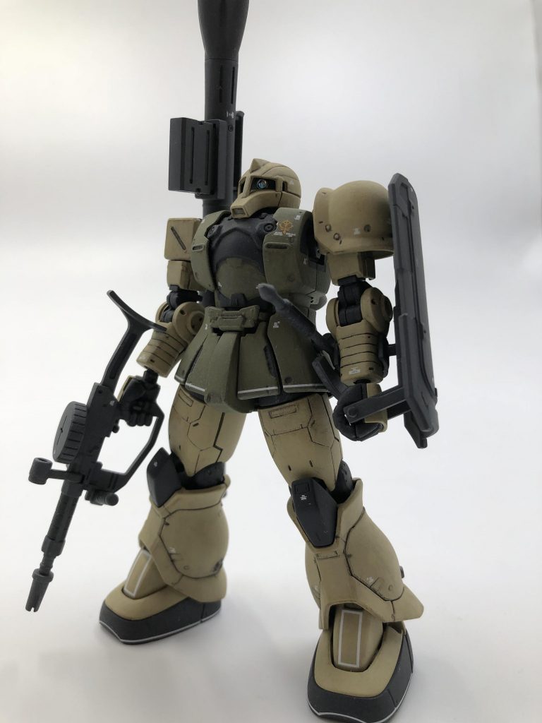 旧ザクに換装。