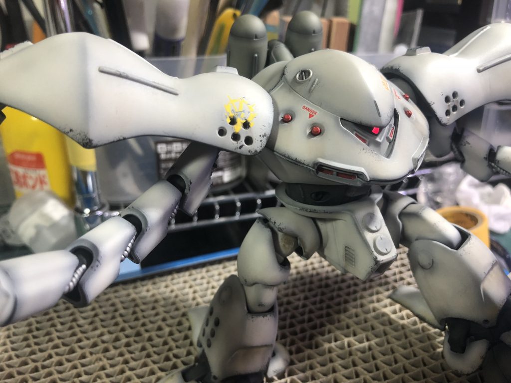 ウェザリングは控えめを意識して。