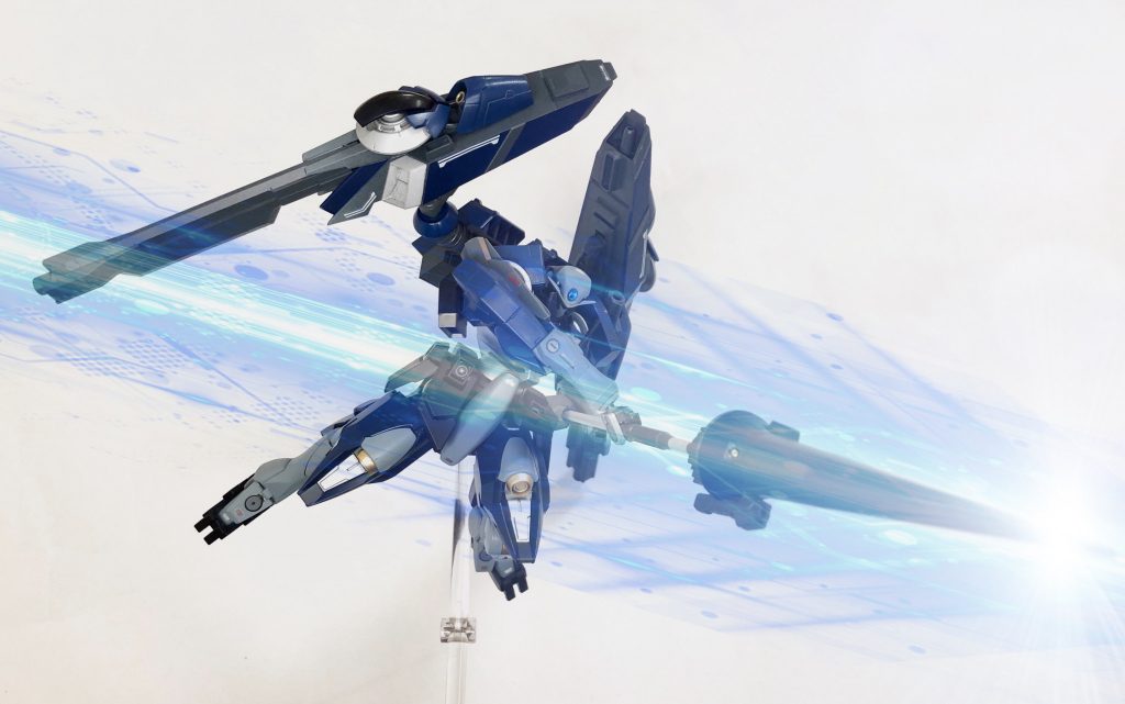 GNアクティブランス
GNランスにビームサーベル基部を追加した武装。槍の先端にプラフスキー粒子を収束させて敵を貫くことが可能であるが、かなり有利な機能のため時間制限がある。
この時、ファイターは「突き立て、十三の牙!」と音声認証で発動する。(完全にロン〇ミニアドである)