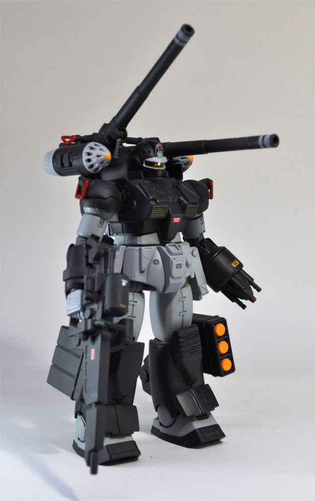 火器特化型。
もうなんだか、どうなんこれ？
武器いっぱいつければいいですよって感じ。
顔はガンキャノンⅡに寄せています。
ビームライフルもどことなくビームキャノン風。