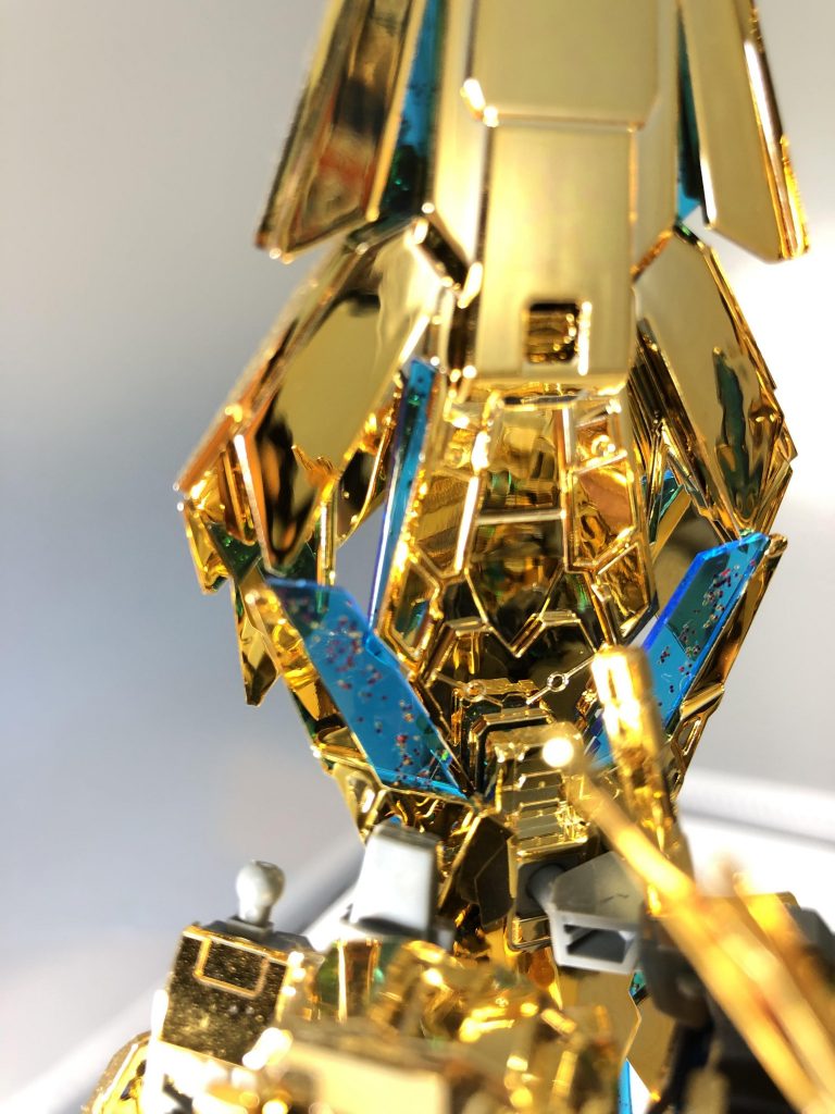 ラメを見えるように撮りましたがやはり目立たない笑