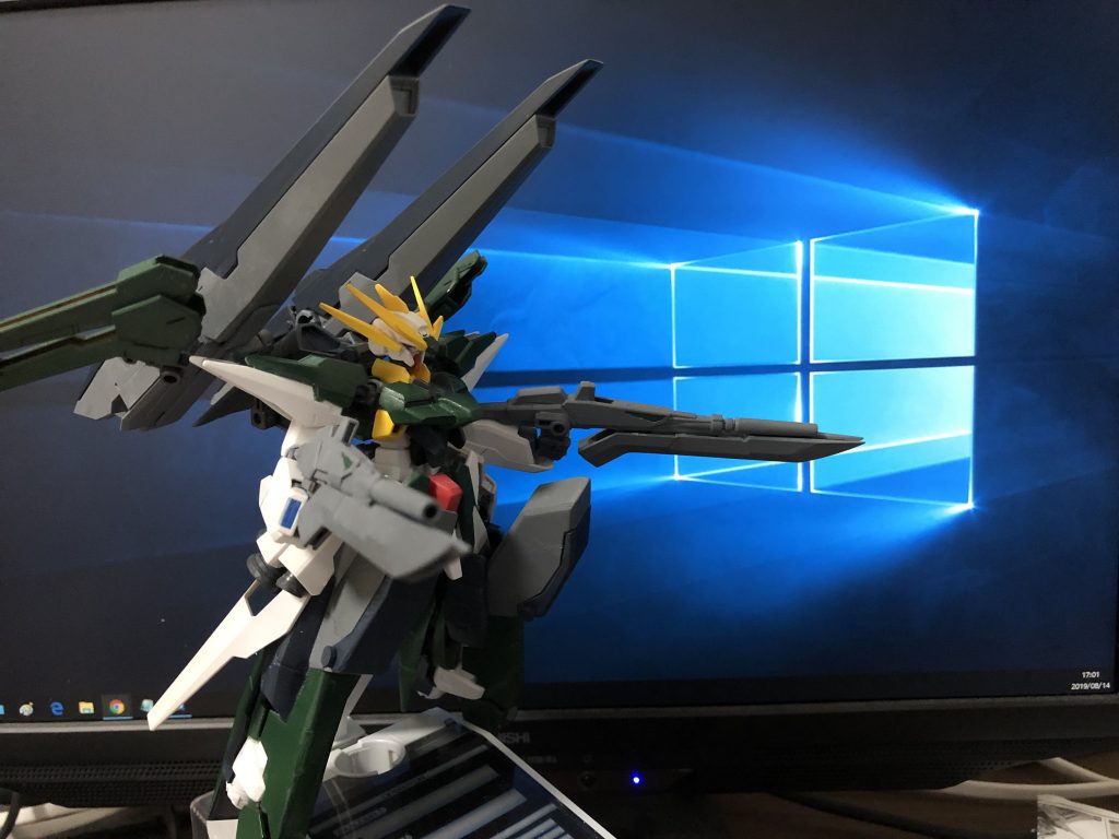 GNキャノンの展開は肩の上からに変更