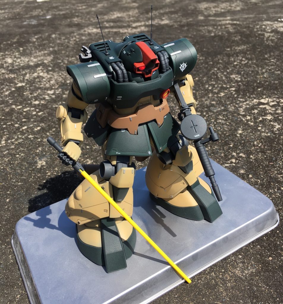 野外で撮影した画像です！
モノアイはミライトを使用して発光させています。