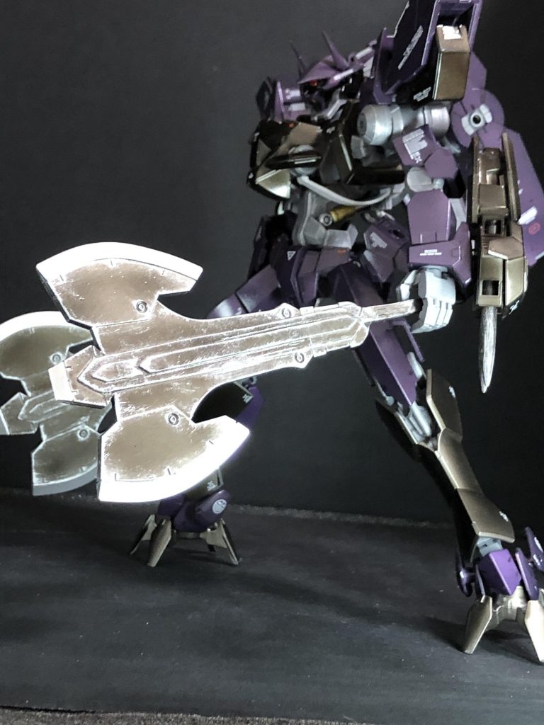 不気味なシルエットがたまりません！