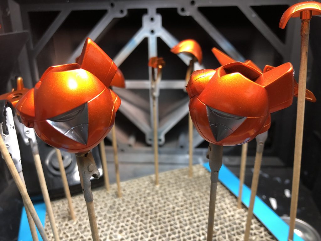 綺麗にマスキング塗装が出来ると気持ちいいですね。