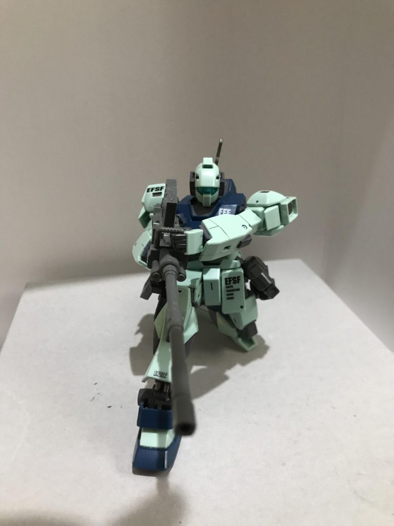 180ミリキャノン
EZ-SRのキャノンの懸架用ジョイントを持ち手に替えたもの
砲身が陸戦型のものより短いことを後で知りました