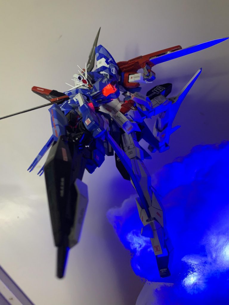 ライフルポージング
動かしずらいのでポージングはこれしかありません泣