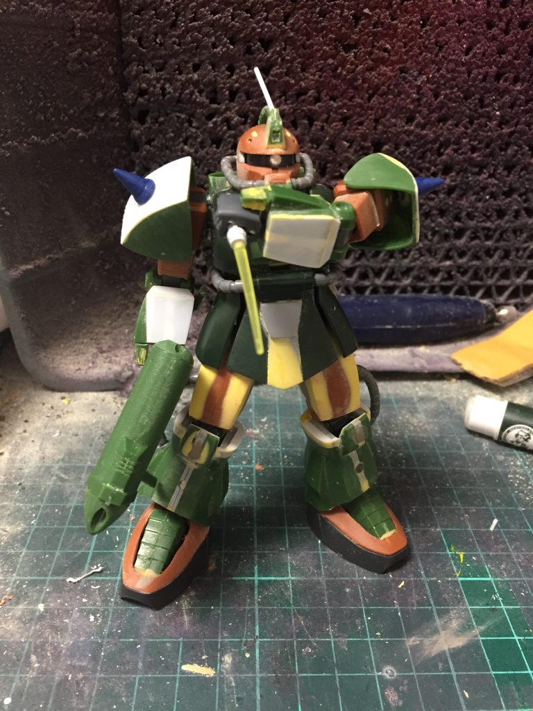 ビームピックは陸戦型ガンダムのサーベルを使用。
今回の反省は太股の処理で次回の課題にもなります…( ˘•ω•˘ )