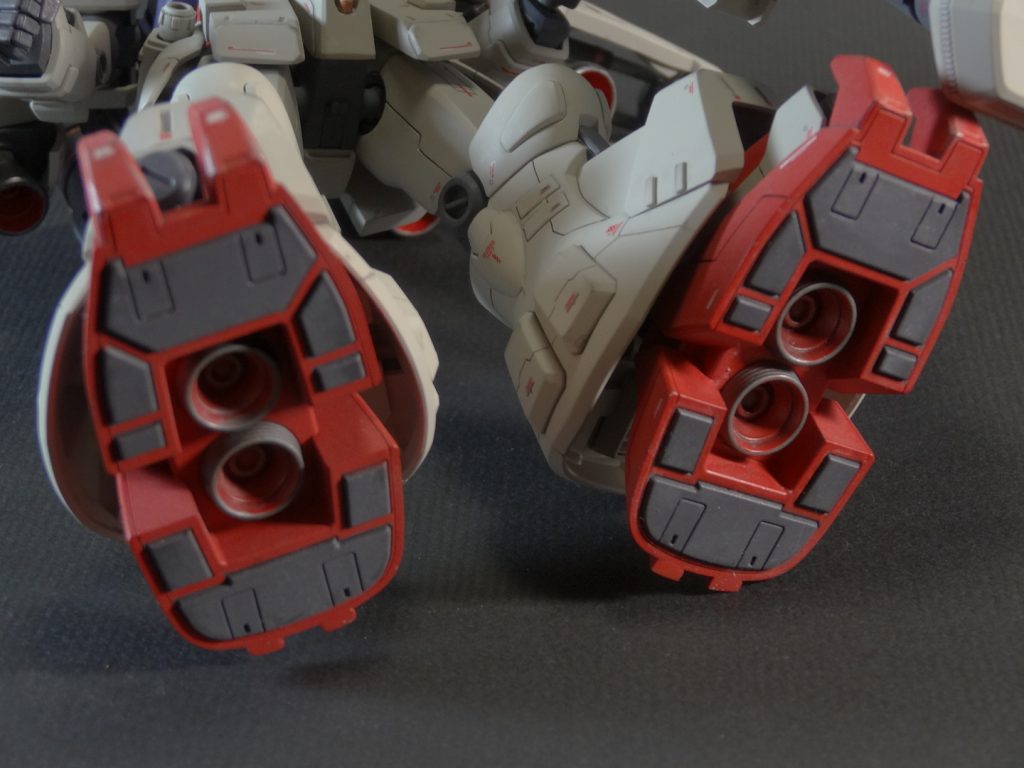 脚裏の塗り分け