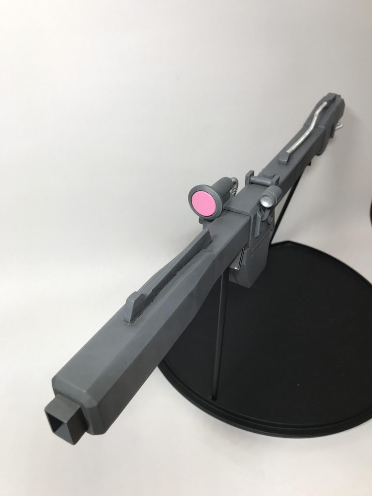 台座がないと持てません。