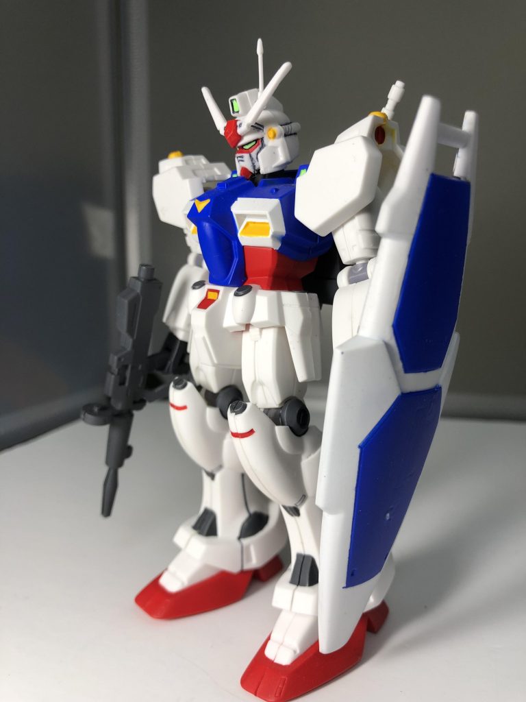 つや消しする前までシールドがめちゃくちゃ綺麗に出来たのですが、つや消し後完全に乾いてなかったため塗装が剥がれてしまいました（ ;  ; ）