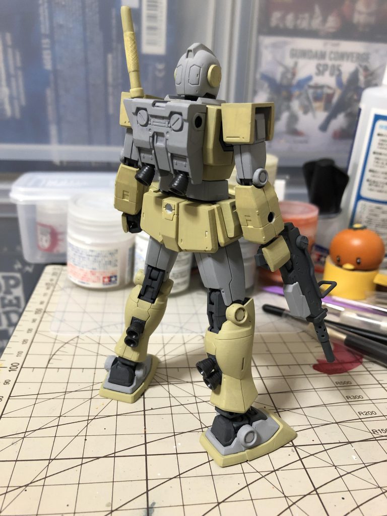 下塗り終了時、うしろ。