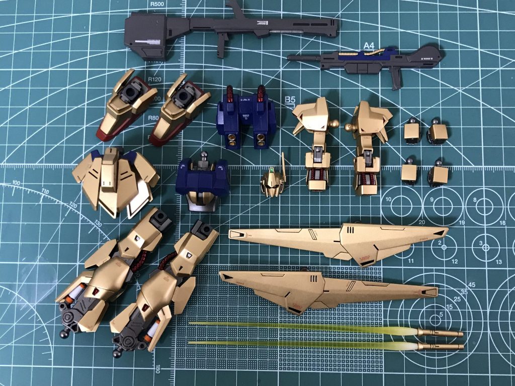 いつものこの状態。
この状態から、最後組み立てるのが1番わくわくします。