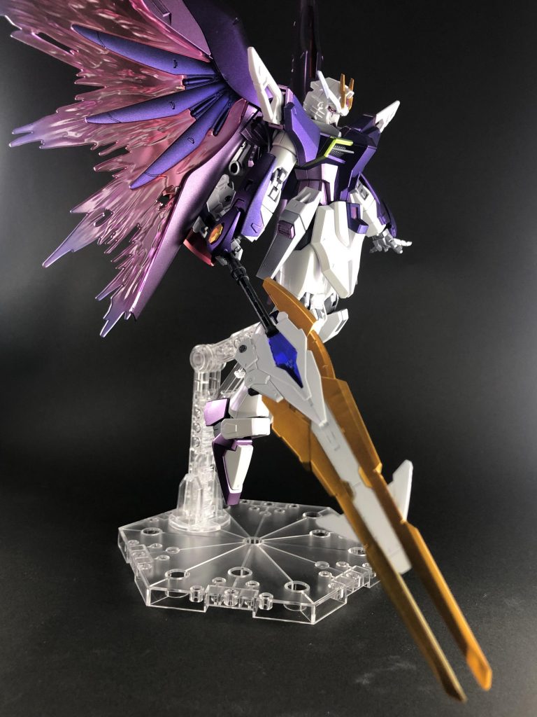 カエミトヴルッフKH/MT アンビテクストラスハルバードモード。光の翼で見えませんがちゃんと連結してます(笑)