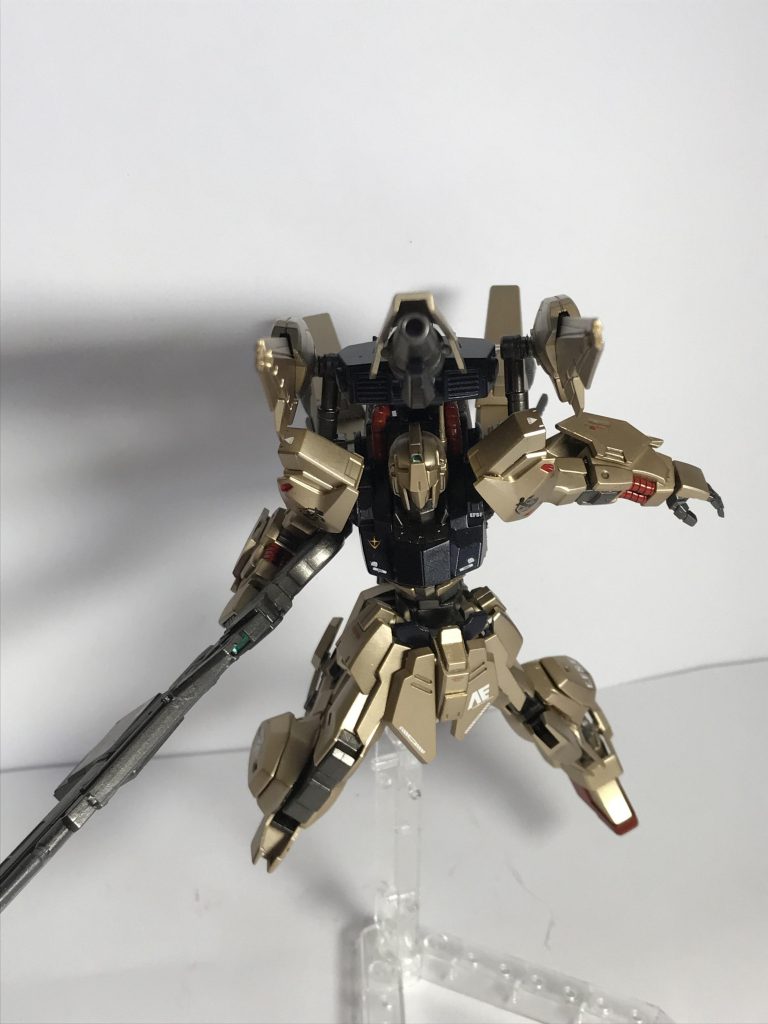 フルバーストで!!なぜバインダーにキャノンと命名されたのかというとこの為ですね!メガランチャーとキャノンの威力を合わせる事で威力を増大させメガバズーカランチャーよりも火力が出る仕組みです!