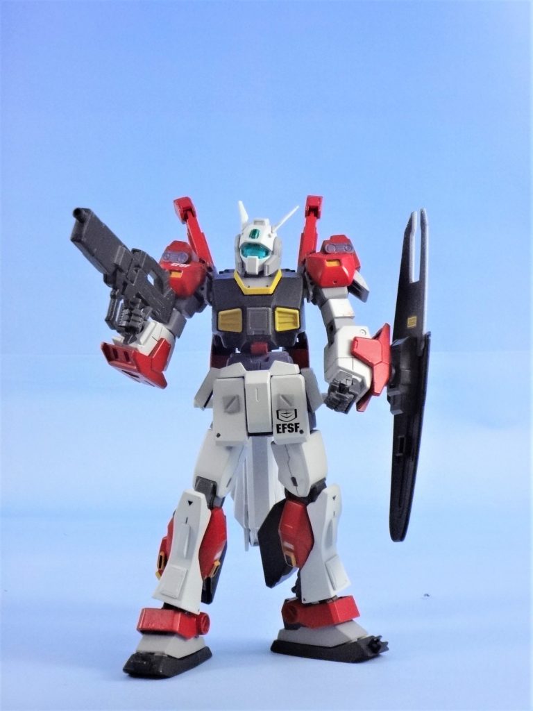 これが軽装状態。そしてフルアーマーオプションを製作・・・。