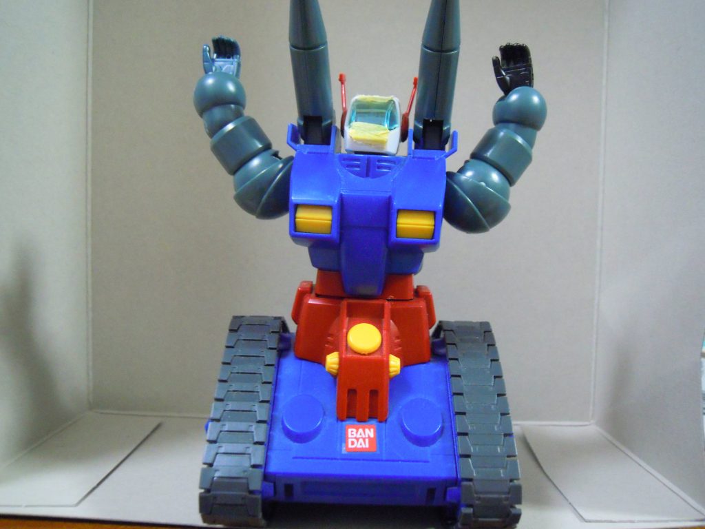 ガンタンク。ｗｗ　オーライ、オーライ！