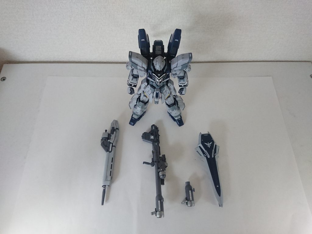 武装一覧!!こーゆー並べ方したかったんでしてみたんですけど武装少なくてあんまり映えんわ😥