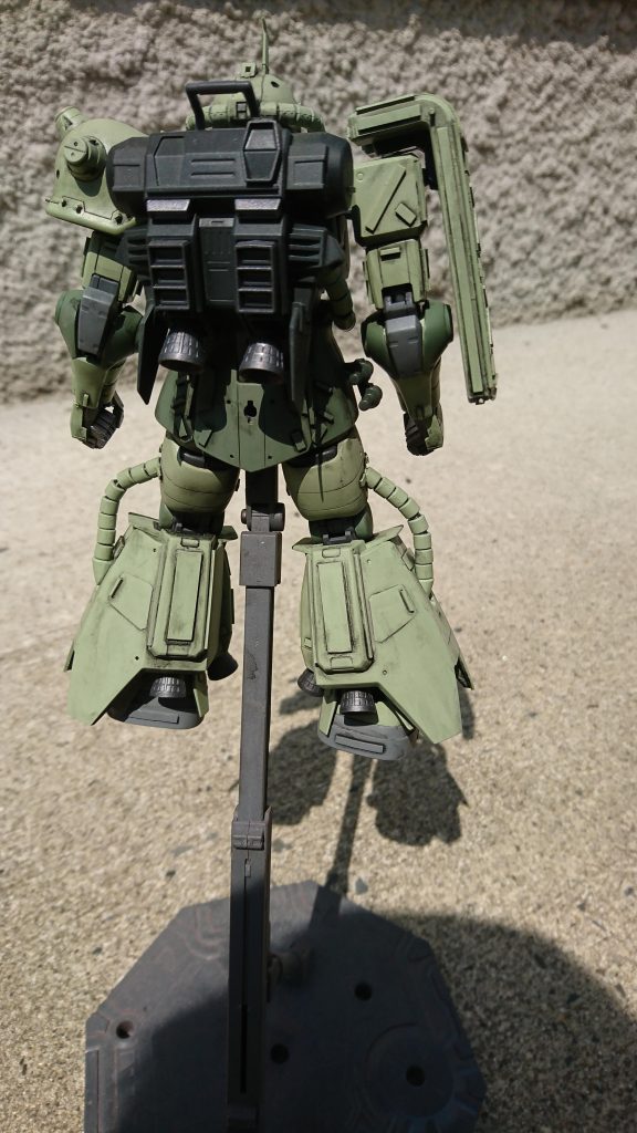 ジェネレータ無しの背面。