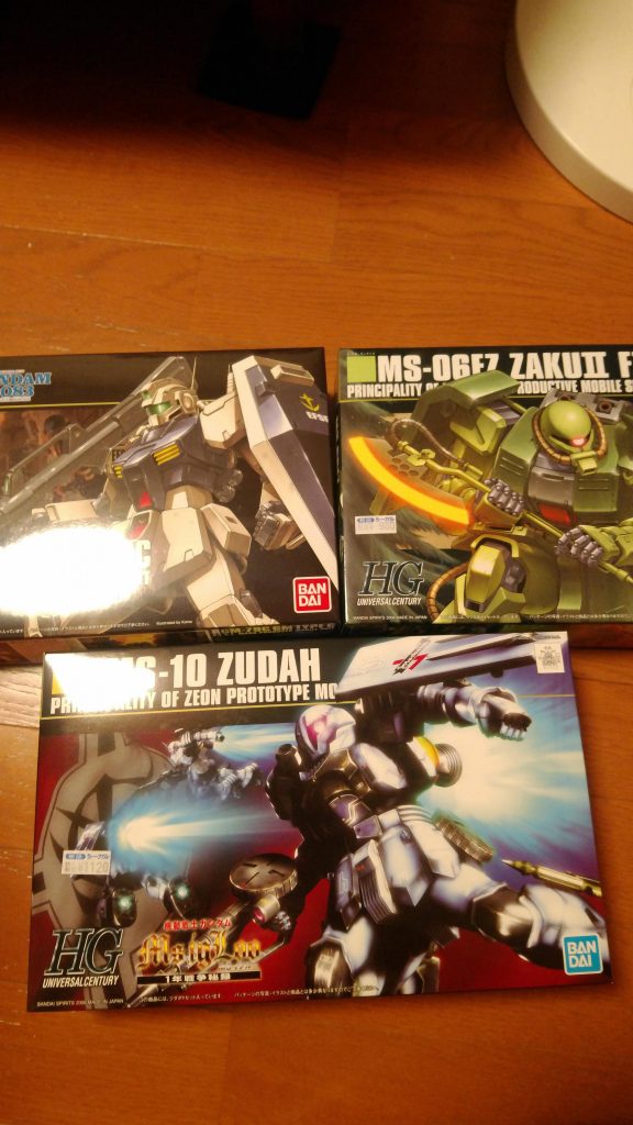 使ったキットはこの3体です。

ジム改から頭部、胴部、脛部、シールド

ザク2から腕、パイプ、ヒートホーク

ヅダからモノアイ、腰部、大腿部、マシンガン、対艦砲

を使用しミキシングしました。