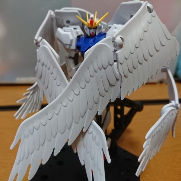 ウィングストライクガンダムFrozen White