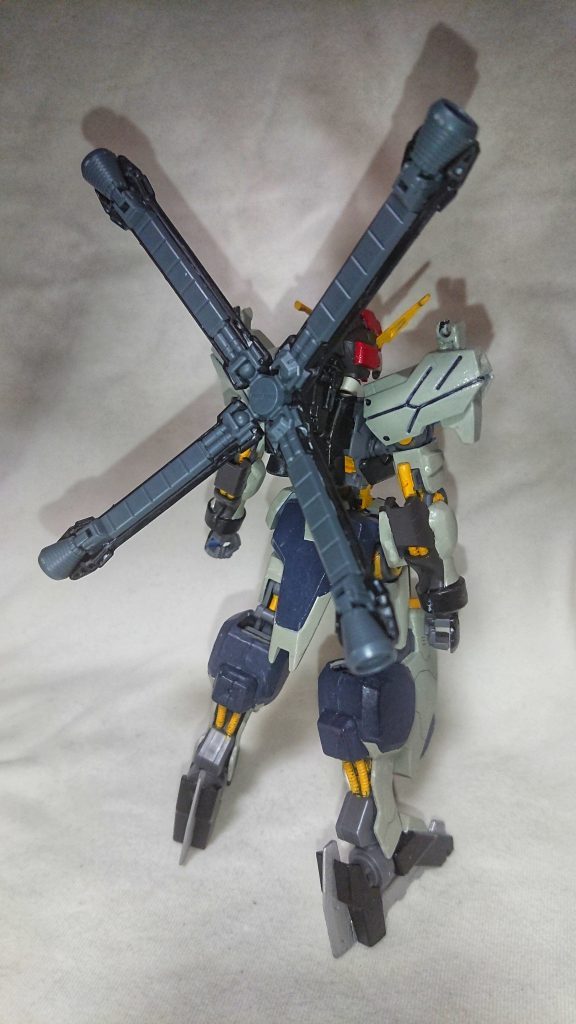 《武器性能》
・スラッシュエッジ
格闘武器 2800 1~3 P EN5
・ショットガン
射撃武器 3200 2~4 P 弾数6
・超硬ワイヤーソード
格闘武器 3500 2~5 P EN10
・ヒートロングソード
格闘武器 4000 1~3 P EN30 必要気力110
・リミッター解除
格闘武器 5000 1~2 P EN50 必要気力130