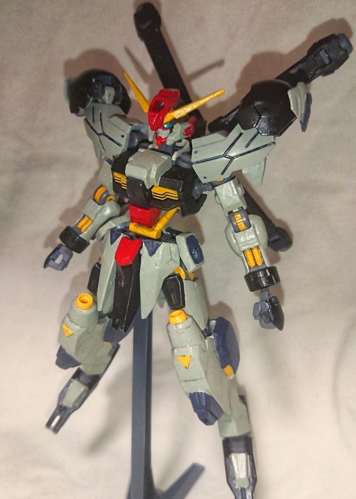 スパロボ風のステータスを考えてみました。
《機体性能》
size M
移動力 6
地形適正 陸A 空B 海B 宇A
HP 5200
EN 250
装甲値 1500
運動性 130
パーツスロット 2
カスタムボーナス EN回復(小)と移動力+1
《特殊能力》
・ナノラミネートアーマー
ビーム兵器によるダメージを1500軽減
・阿頼耶識システム
パイロットの阿頼耶識レベルに応じて運動性・照準値・最大与ダメージが増加する