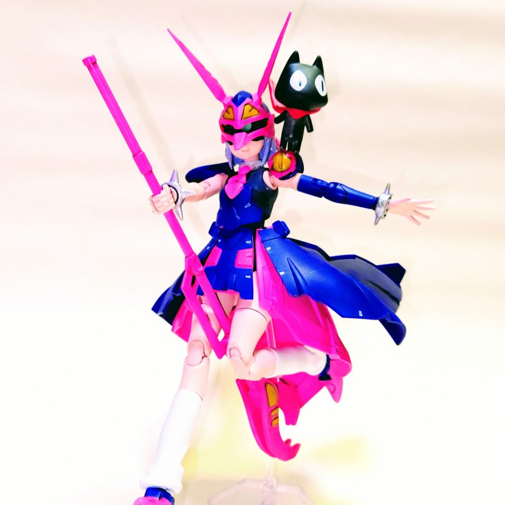 最後に坂本さ…いやさジジと一緒にw
MSの制作に行き詰まった時は、普段作らない物を触ってみるのもとても楽しいですねw
最後まで閲覧いただきありがとうございました‼️(*`・ω・)ゞ