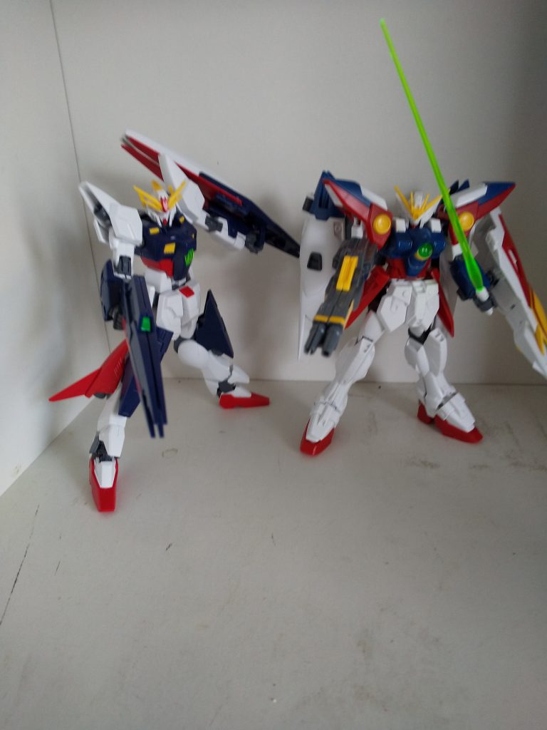 HGウイングゼロと–2枚目/制作者：由比ヶ浜結衣