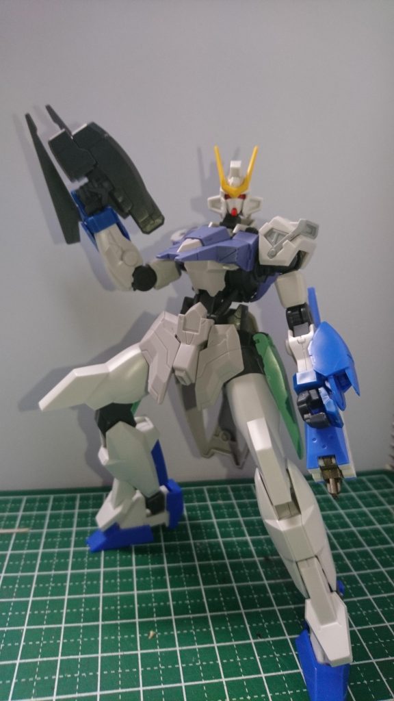 無塗装！汎用型ガンダム–4枚目/制作者：ショ糖民@AfDEJnOmDd3Ot4W