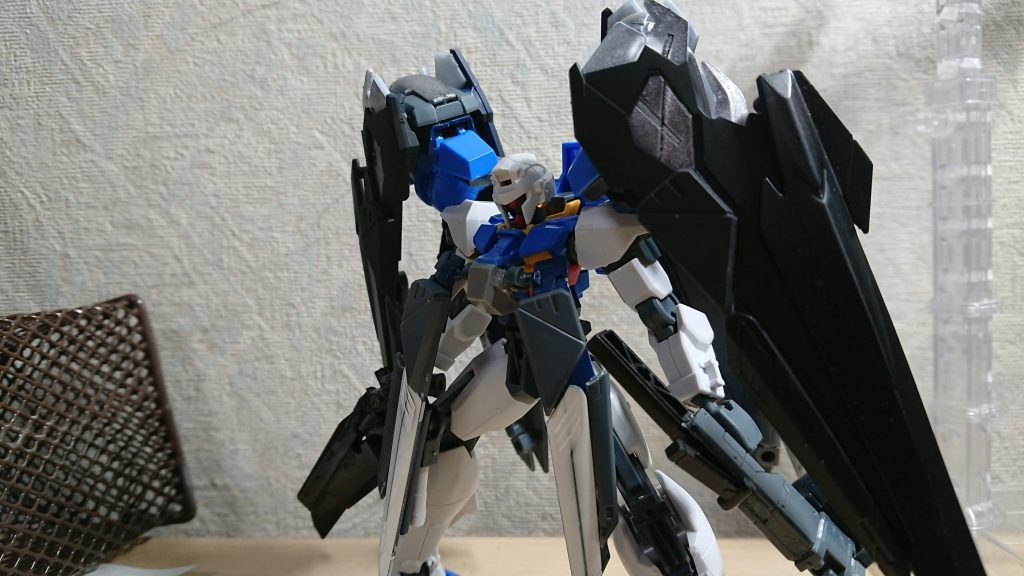 ダブルオースカイベースに専用機作ろうと考え、フルクロスとミキシングしたところから始まり‥