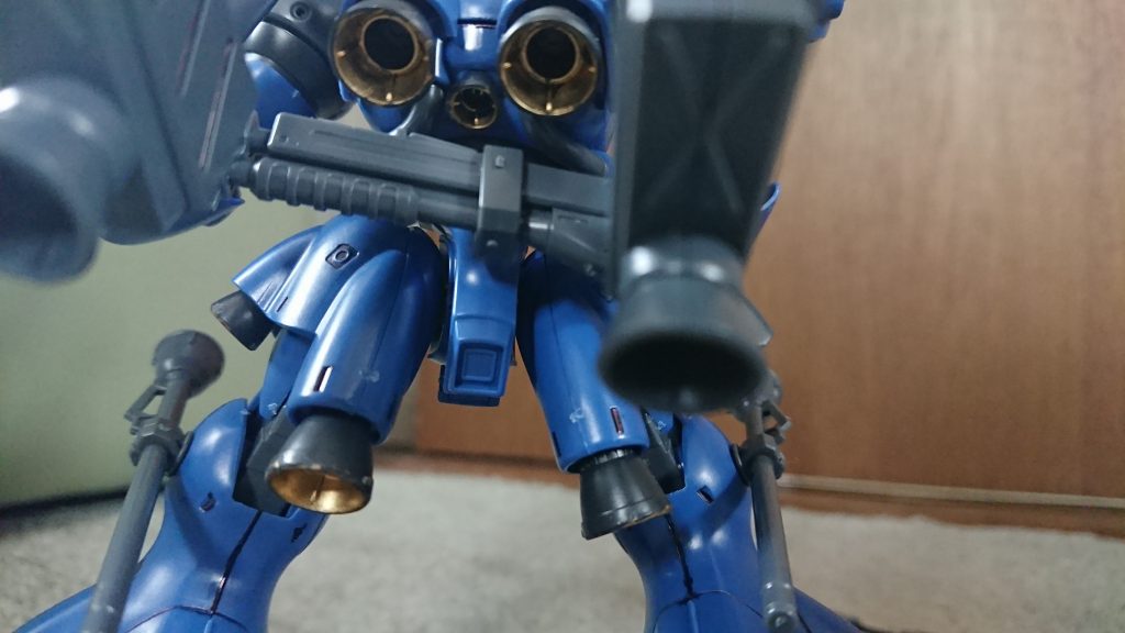 バーニア内は金で塗装してみました