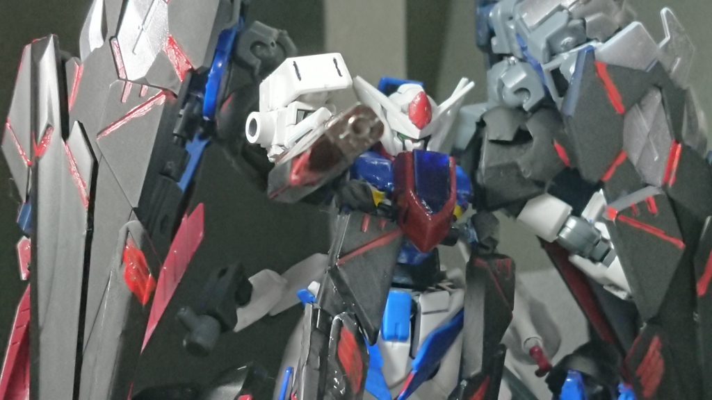 DBマグナム(ドッズ・ビームマグナム)
ドッズライフルの設定でビームマグナム撃ったらどうなるんだ?という疑問から製作した。お気に入りの武器