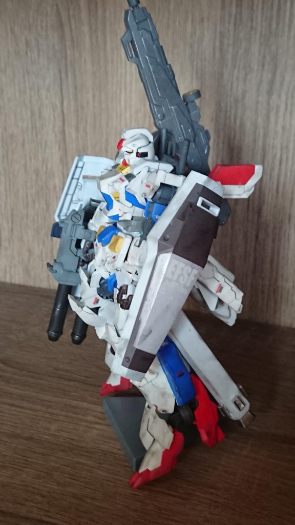 最後に塗装汚しデカールなんかして完成です