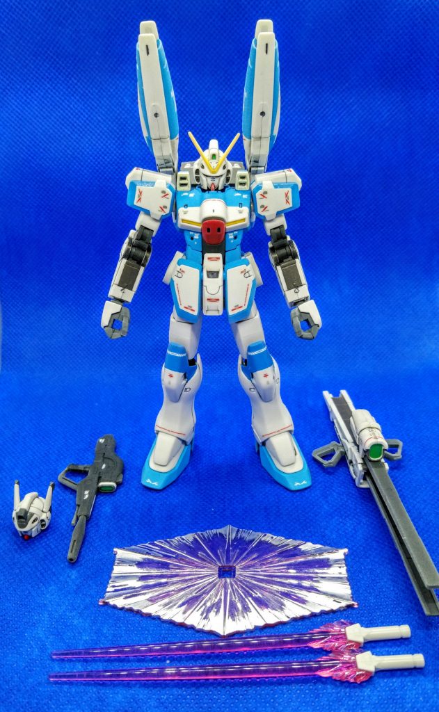 よくある装備展開図です。
ビームシールドの縁取りをシルバーで塗ってみました。