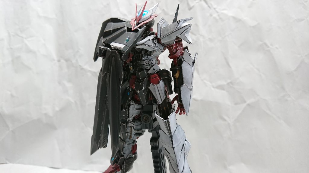 HG ガンダムアストレイノーネイム–6枚目/制作者：しらいし