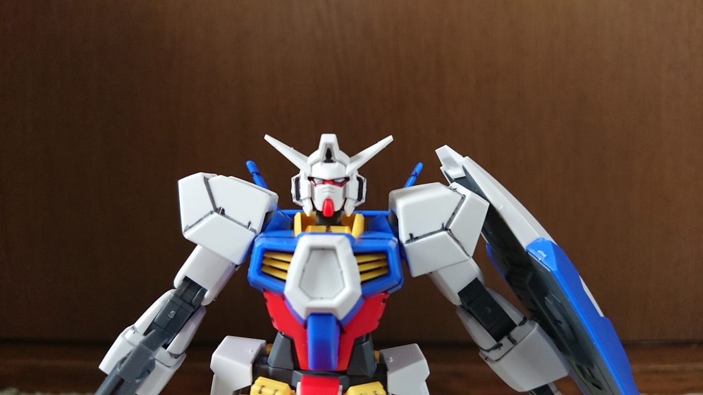 ツインアイは白で塗りおでこはシールをはらずスミ入れのみしました