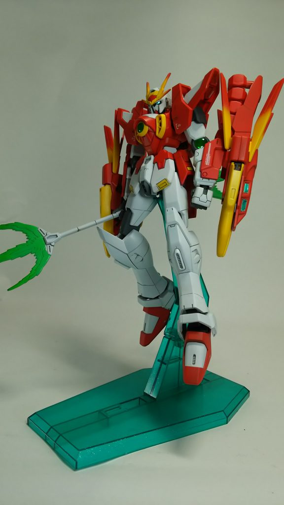 武器を持たせて